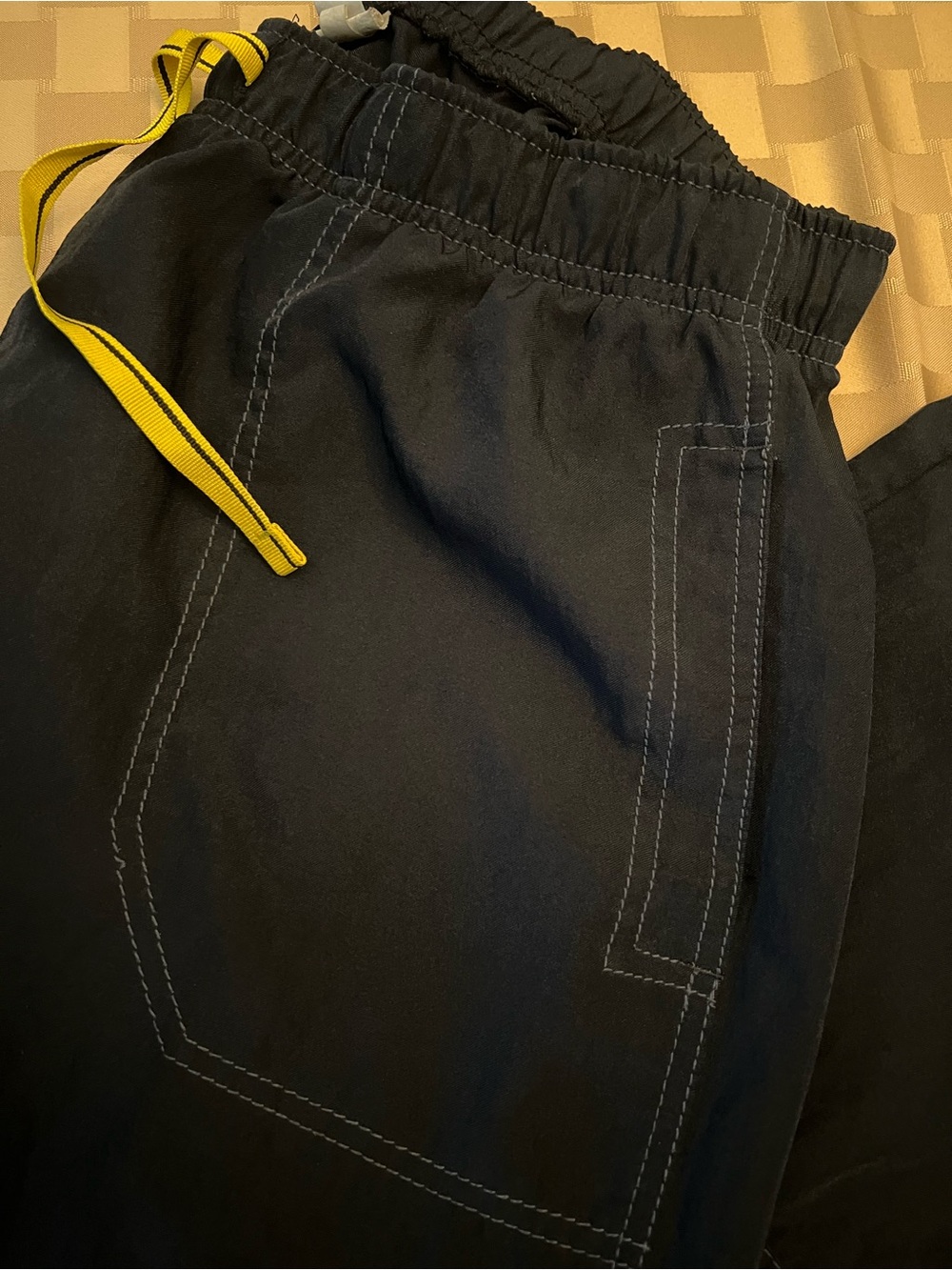 Wonder Wink Spread Good Cheer Four Stretch Women’s Navy Scrub Set XL - Picture 9 of 10